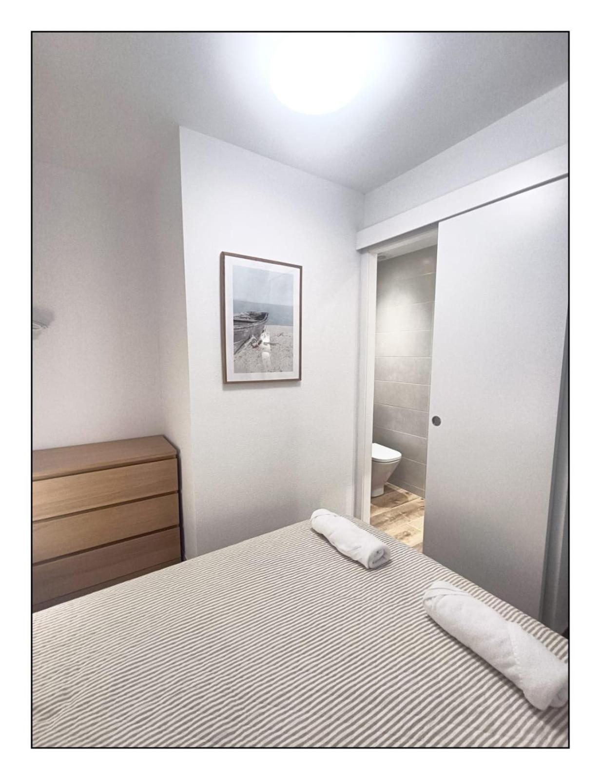 סאלו Apartamento - Wifi Free - Piscina - 50 M Playa מראה חיצוני תמונה